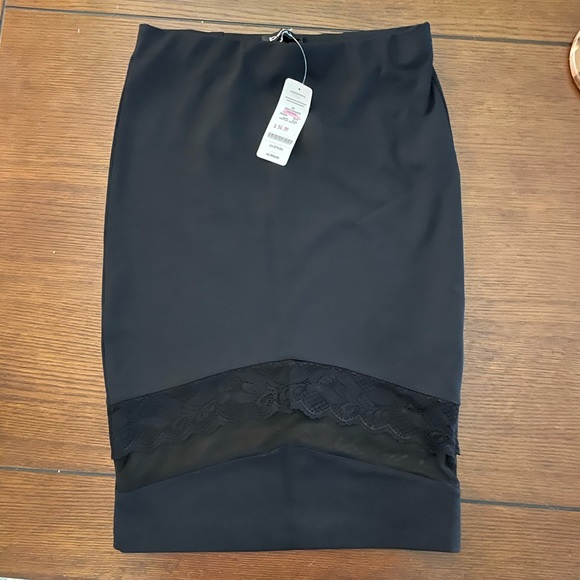 BEBE ALERT NAVY WOVEN MIDI SKIRT